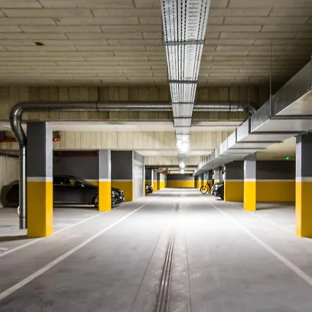 Baltic Marina Z Garazem