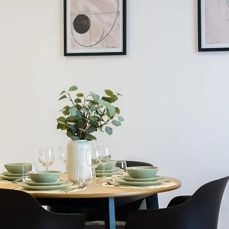 Baltic Marina Z Garazem 科沃布热格