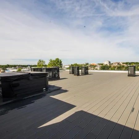 Baltic Marina Z Garazem דירה *