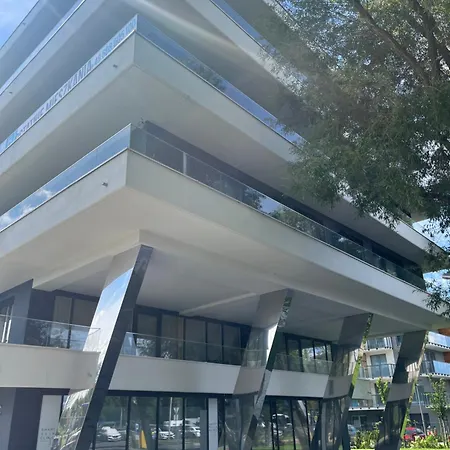 Baltic Marina Z Garazem * 科沃布热格