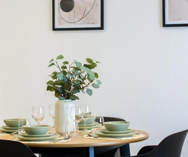 Baltic Marina Z Garazem 科沃布热格